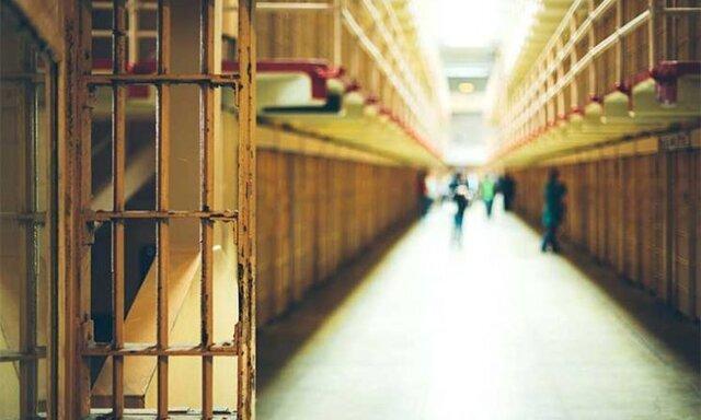 توضیحات فرماندار در خصوص اتفاقات زندان الیگودرز توضیحات فرماندار در مورد اتفاقات زندان الیگودرز