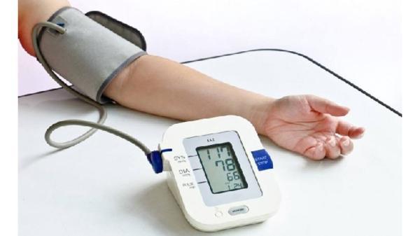 آموزش استفاده از دستگاه فشار خون